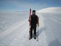 Emrys Skiing the castle rock loop.jpg